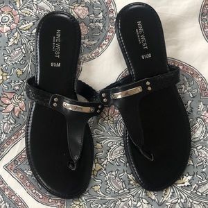 NINE WEST • sandals